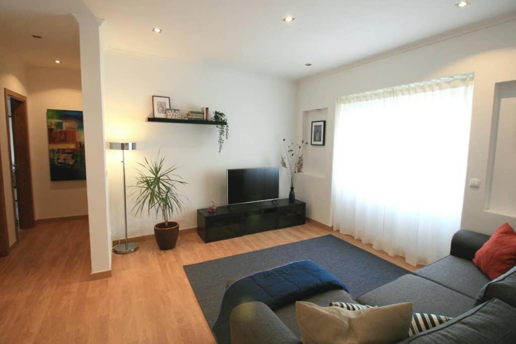 D. Joao I Apartment Almada Exteriör bild